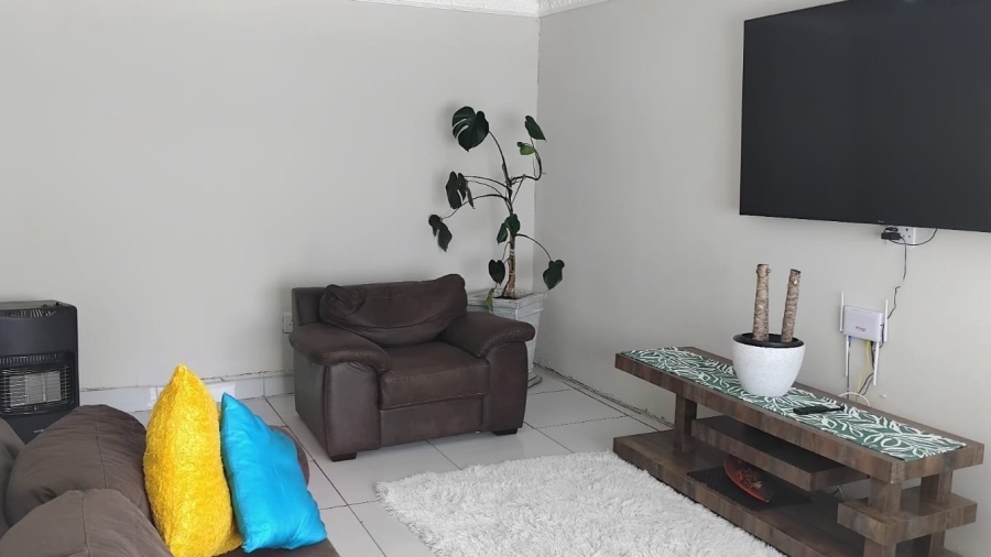 3 Bedroom Property for Sale in Bisho Gardens Eastern Cape